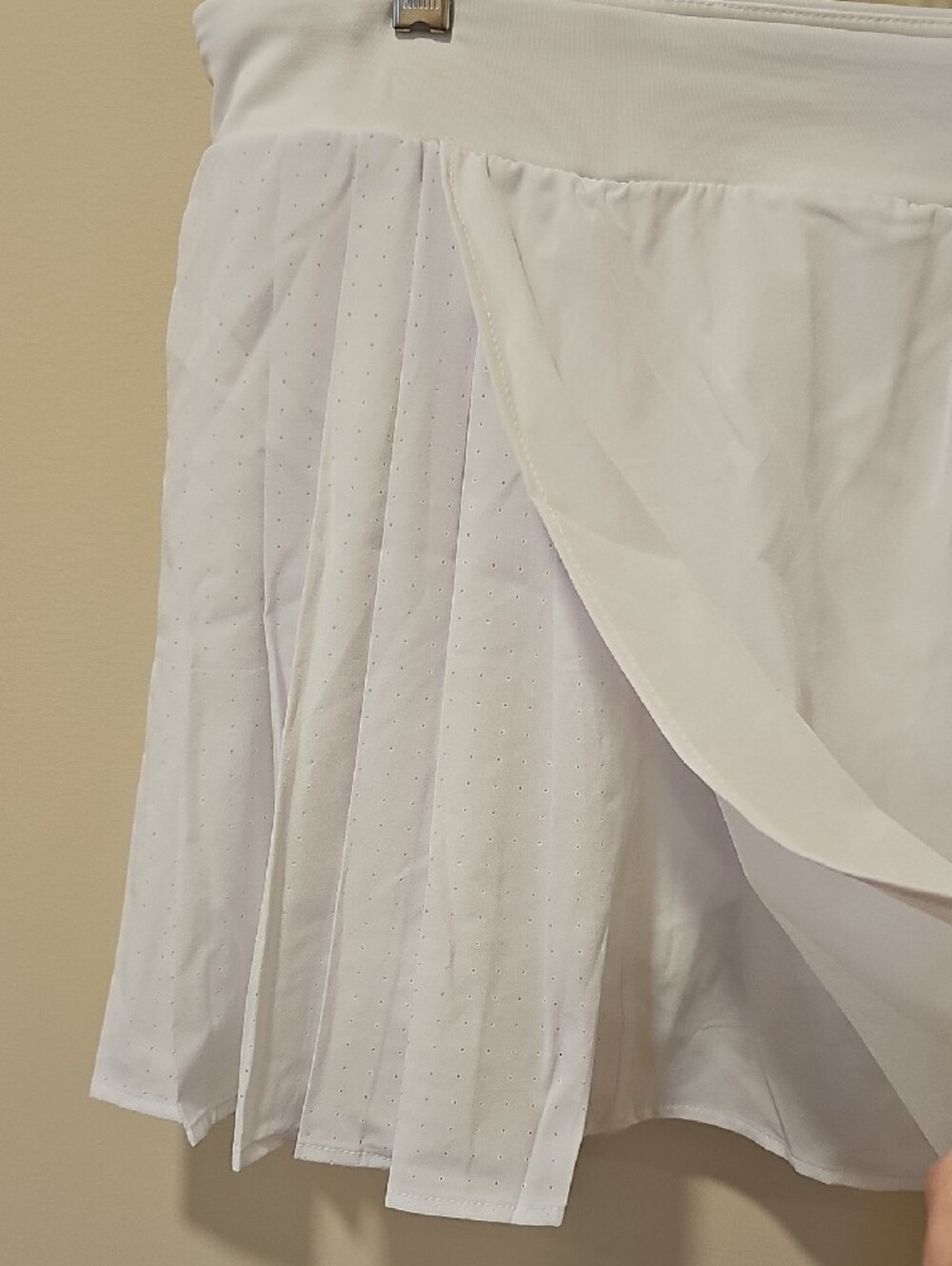 Avia Pleated Skort; NWT; Size L; White - Picture 5 of 13